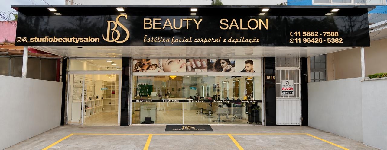 Fachada do Beauty Salon na Avenida Jequirituba, Parque América, São Paulo